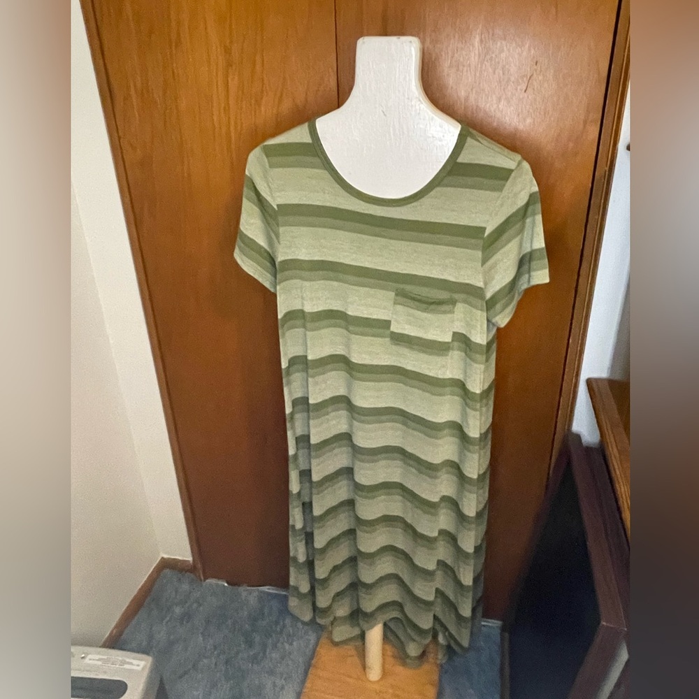 Lula Roe Carley Dress